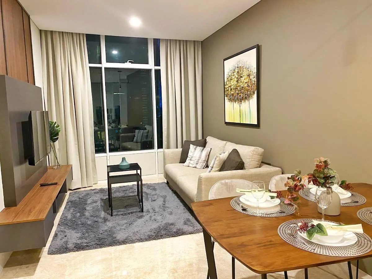 Klcc Sky Suites Kuala Lumpur Apartment